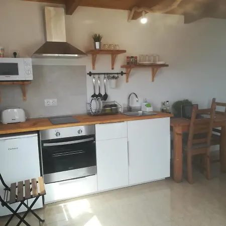 Casa Candela Тинахо