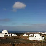 Casa Candela 펜션 티나조