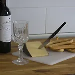 Casa Candela 펜션 티나조