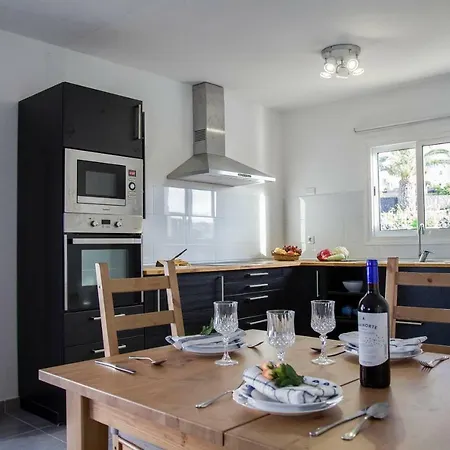 Casa Candela Vakantiehuis Tinajo